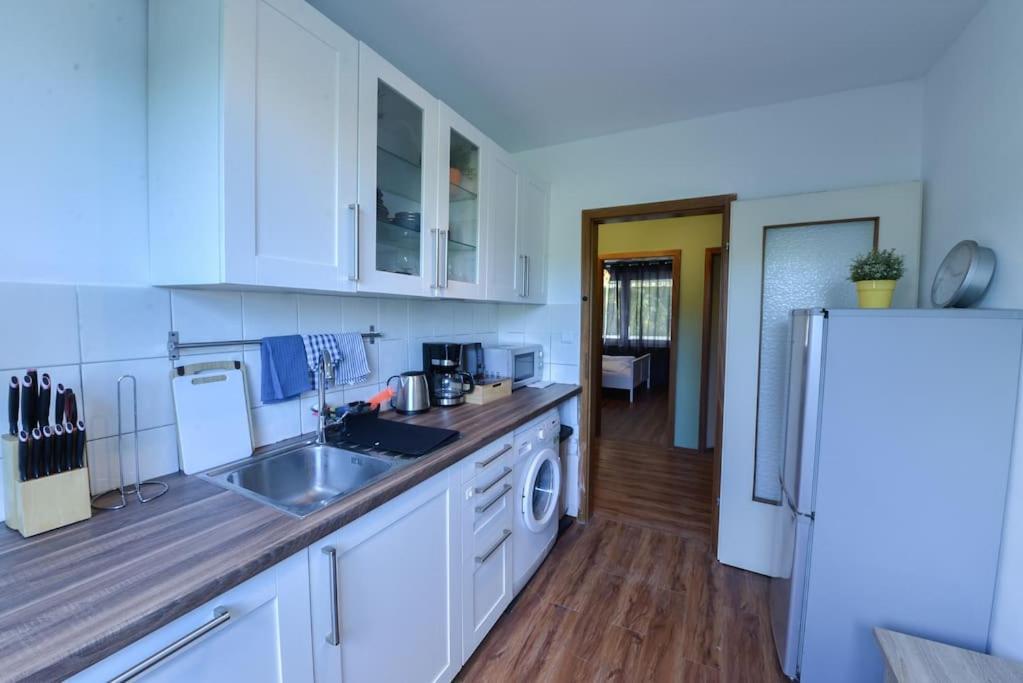 Comfortable 3 Room Apartment, Ideal For Messe Fair Hannover Luaran gambar